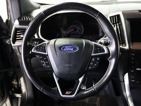 Used 2019 Ford Edge ST w/ Cold Weather Package image 36
