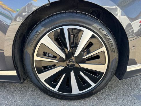 Used 2023 Lucid Air Grand Touring image 14