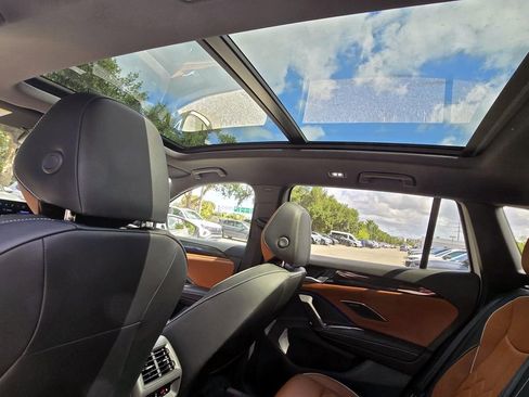New 2026 Volkswagen Tiguan SEL R-Line AWD/4WD image 23