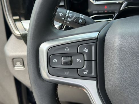 Used 2023 Chevrolet Silverado 1500 LT AWD/4WD image 24