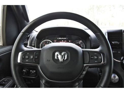 Used 2024 RAM 1500 Laramie image 16