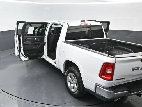 Used 2025 RAM 1500 Big Horn AWD/4WD image 28