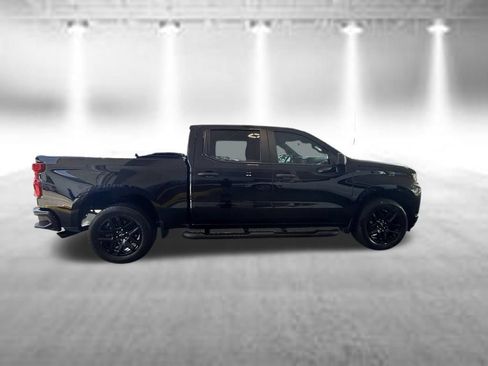 Used 2020 Chevrolet Silverado 1500 Custom w/ Rally Edition RWD image 3