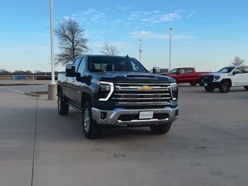 New 2026 Chevrolet Silverado 3500 LTZ w/ LTZ Premium Texas Edition image 4