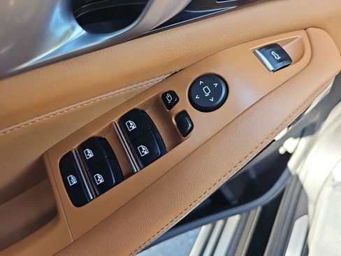 Used 2023 BMW X5 sDrive40i w/ Parking Assistance Package RWD image 29
