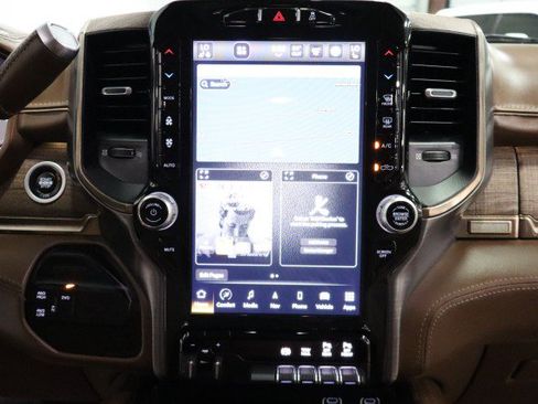 Used 2022 RAM 3500 Limited AWD/4WD image 67