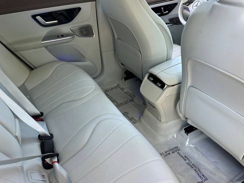 Certified 2023 Mercedes-Benz EQE 350+ 4MATIC SUV image 31