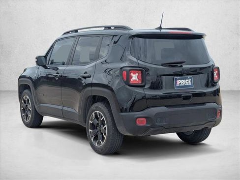 Used 2023 Jeep Renegade Latitude AWD/4WD image 7
