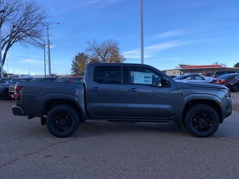 New 2026 Nissan Frontier SV image 6