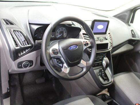 Used 2023 Ford Transit Connect XL image 7
