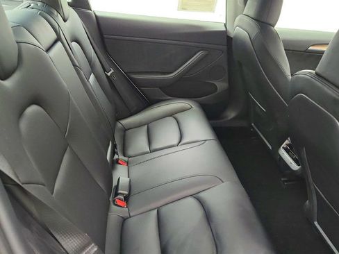 Used 2023 Tesla Model 3 Standard Range image 26