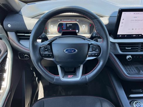 Certified 2025 Ford Explorer ST AWD/4WD image 15