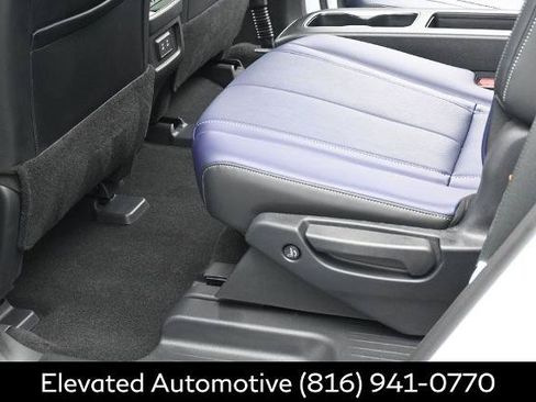 Certified 2026 INFINITI QX60 Sport w/ Dark Cargo Package AWD/4WD image 14
