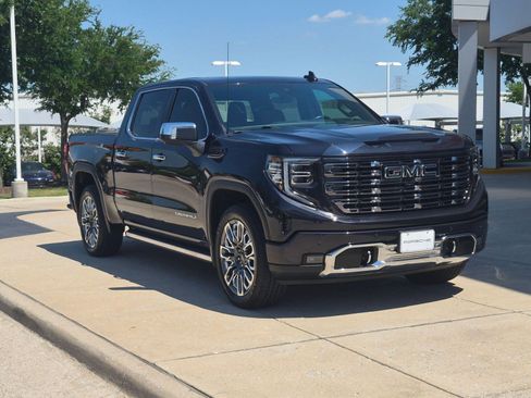 Used 2024 GMC Sierra 1500 Denali Ultimate AWD/4WD image 7