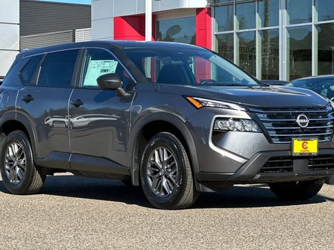 New 2026 Nissan Rogue S image 2