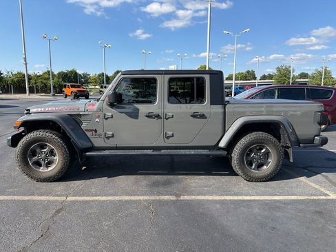 Used 2022 Jeep Gladiator Rubicon w/ LED Lighting Group AWD/4WD image 2