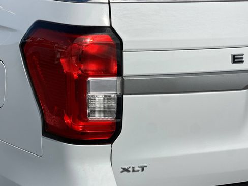 Certified 2024 Ford Expedition Max XLT RWD image 19