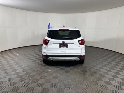 Certified 2019 Ford Escape SE image 5