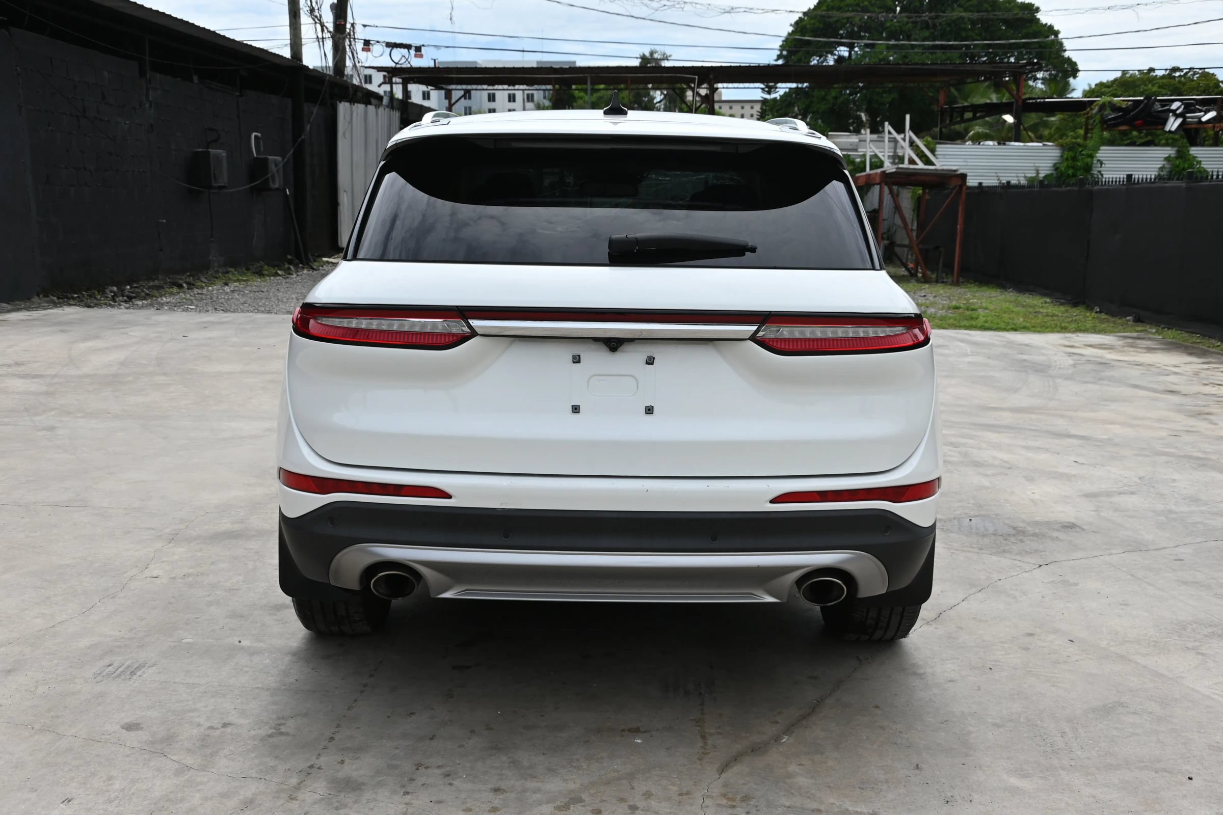 Used 2022 Lincoln Corsair FWD w/ Equipment Group 101A image 4