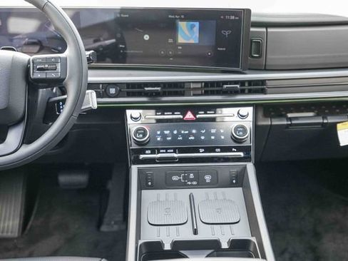 New 2026 Hyundai Santa Fe Calligraphy FWD image 16