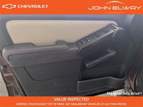 Used 2007 Ford Explorer Sport Trac Limited image 17