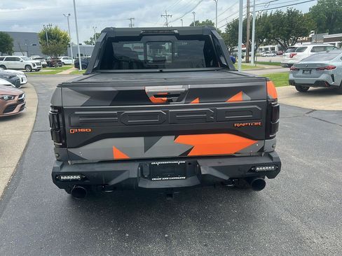 Used 2018 Ford F150 Raptor w/ Equipment Group 802A Luxury AWD/4WD image 5
