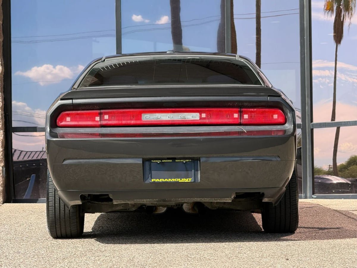 Used 2013 Dodge Challenger R/T RWD image 10