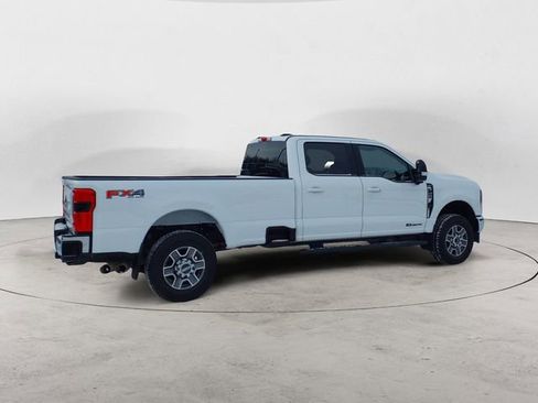 Certified 2025 Ford F350 Lariat w/ FX4 Off-Road Package image 5