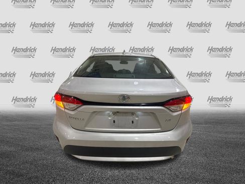 Used 2021 Toyota Corolla LE FWD image 44