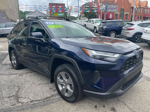 Used 2024 Toyota RAV4 XLE w/ Convenience Package AWD/4WD image 3
