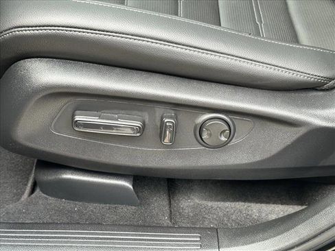 Used 2026 Honda CR-V EX-L image 22