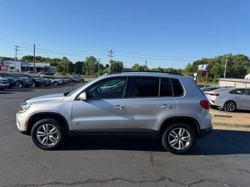 Used 2016 Volkswagen Tiguan S FWD image 4