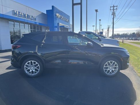 New 2025 Chevrolet Blazer LT w/ Convenience Package image 57
