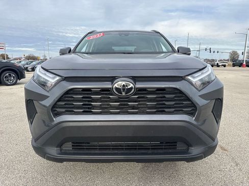 Used 2022 Toyota RAV4 XLE image 14