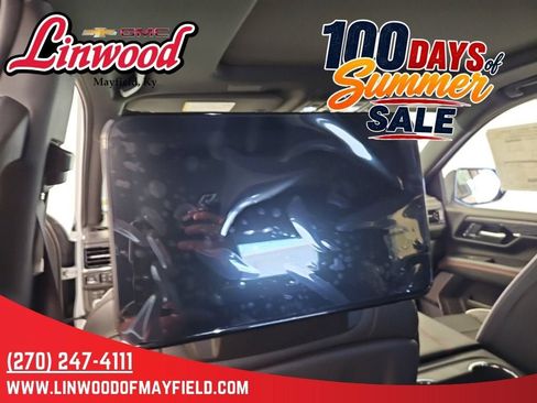 New 2026 GMC Yukon AT4 Ultimate AWD/4WD image 16
