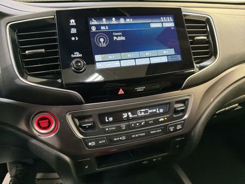 Used 2021 Honda Pilot EX-L image 17