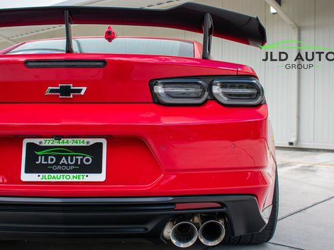 Used 2023 Chevrolet Camaro ZL1 RWD image 39