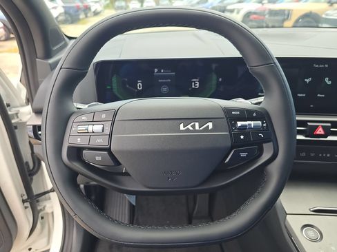 New 2026 Kia Sportage X-Line AWD/4WD image 30