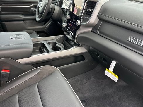 New 2026 RAM 1500 Laramie AWD/4WD image 14