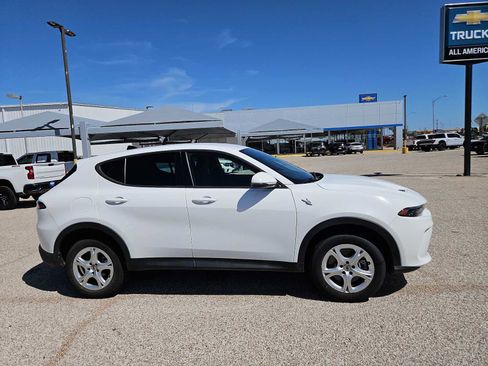 Used 2024 Dodge Hornet GT AWD/4WD image 9