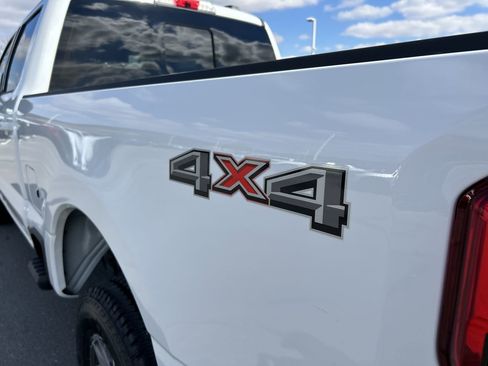 Used 2024 Ford F250 Lariat AWD/4WD image 11