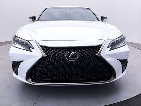 Used 2023 Lexus ES 300h F Sport w/ Accessory Package (Z2) FWD image 11