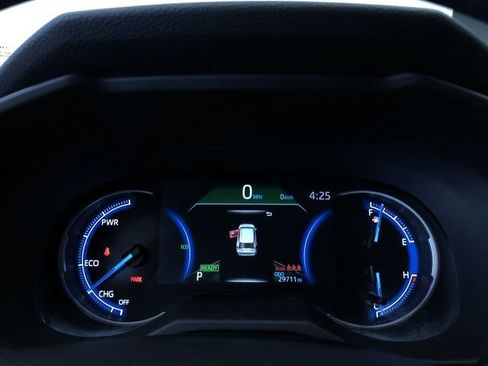 Certified 2025 Toyota RAV4 LE image 22