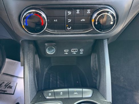 Used 2021 Chevrolet TrailBlazer LS FWD image 15