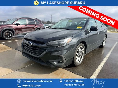 Used 2024 Subaru Legacy Limited image 3