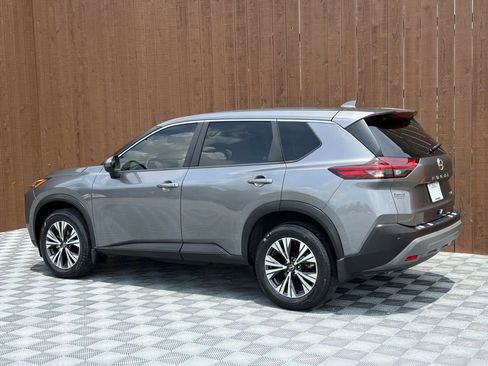 Used 2023 Nissan Rogue SV FWD image 14