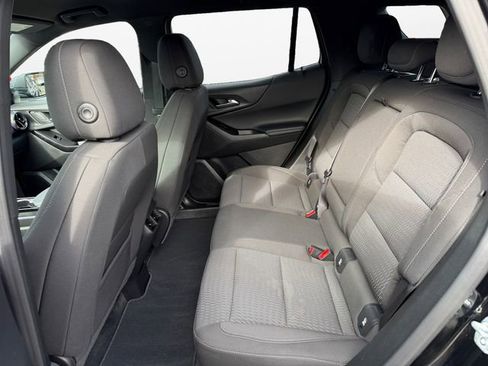 Used 2025 Chevrolet Equinox LT image 13