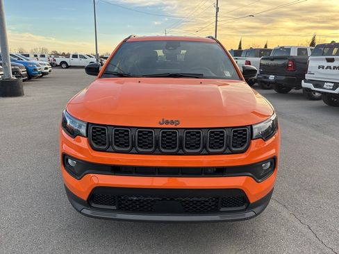 New 2026 Jeep Compass Latitude image 8