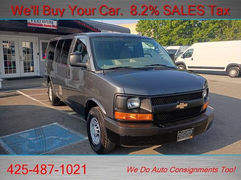 Used 2017 Chevrolet Express 2500 LS RWD image 3