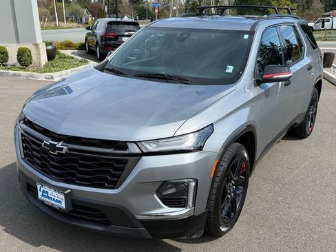 Used 2023 Chevrolet Traverse Premier w/ Redline Edition AWD/4WD image 9